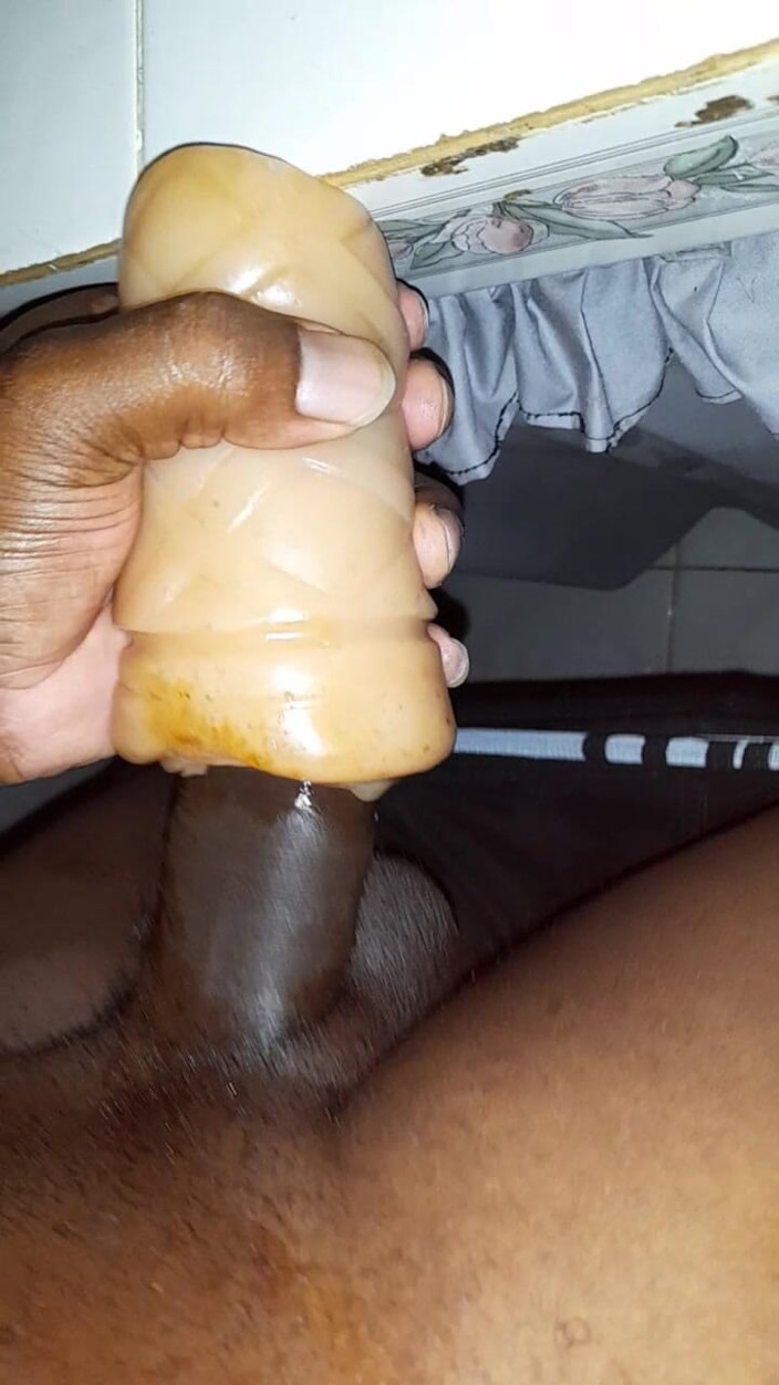 Islandvibes69: Jerking off S11 E5