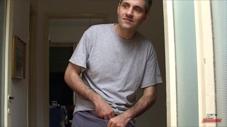 Vere Casalinghe Italia.: Špičkou jazyka olizuje moje horké sperma