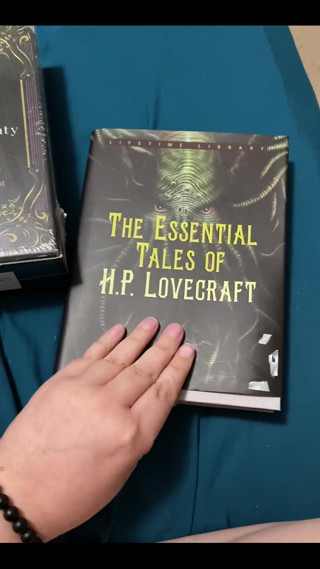 Sara Star: What Should I Read First?