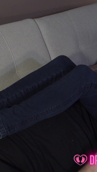 Ketagihan Kaki Berpeluh Cassandra - (dreamgirls dalam stoking)