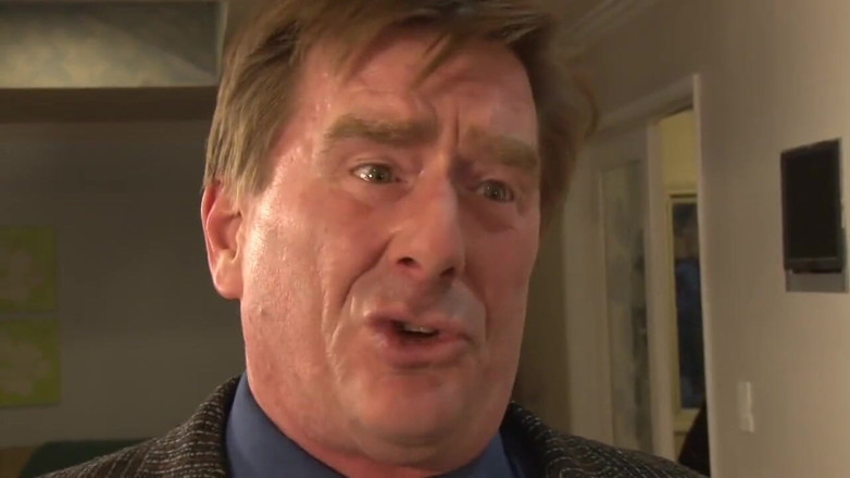Young Sinner: Hete tiener met grote borsten neemt een grote pik