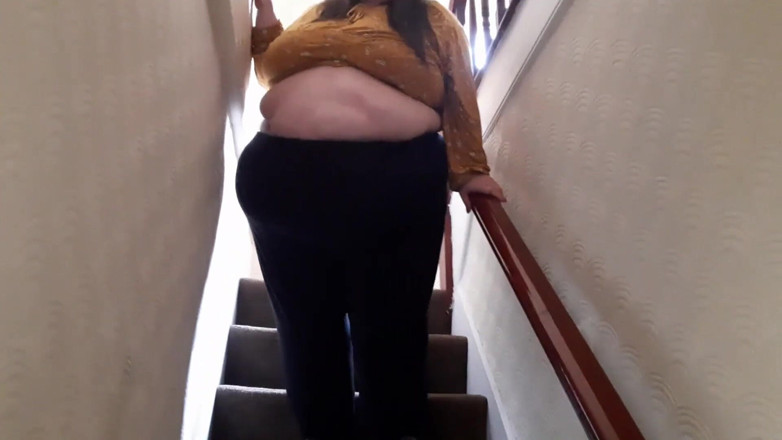SSBBWLadyBrads: La scala bbW SSBBW per il paradiso - scale