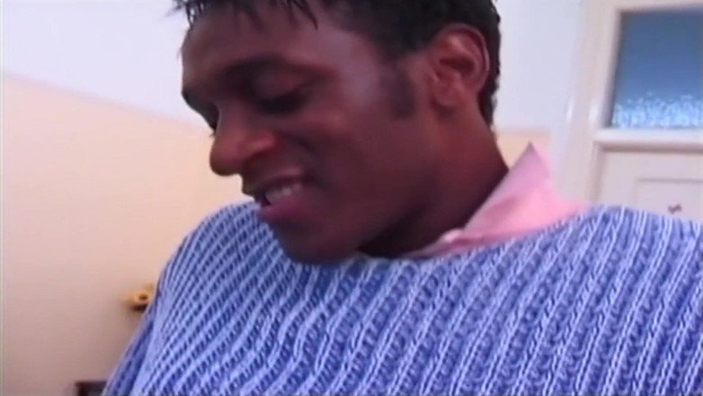 British Blue Movies: Big Omar's British Adventures: Pembersih Jendela Belakang (2001)