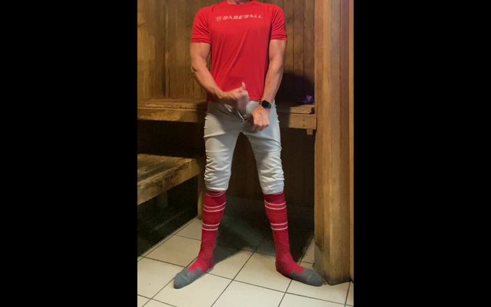 JockDad87: 사우나에서 Dilfjockdad87의 또 다른 뜨겁고 발정난 에지 세션