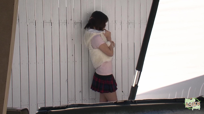 Magic Asian Pussy: Pixie Teen Joins the Casting to Show How She Plays...