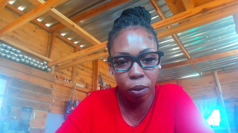 AnalEbony: Jeu de rôle, belle-mère coquine à gros cul