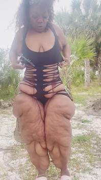 Klucking como uma galinha