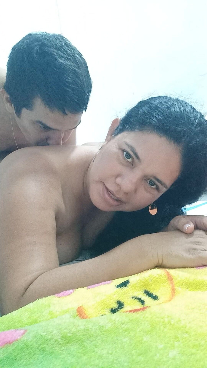 Valkyrie and Luigy Couple: Moje přítelkyně je submisivní děvka, miluje anální sex, hluboké hrdlo,...