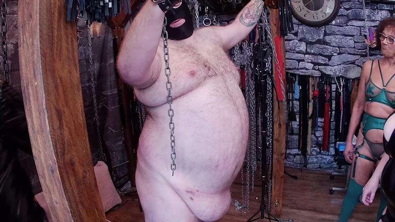 Aaexperiencesltd: Del 1: Domina Satana &amp; Lanista Bear tar sin praktikant i fängelsehålan...