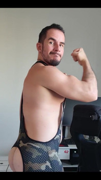 Later I'll Record a Video Wearing This Outfit in the Street
