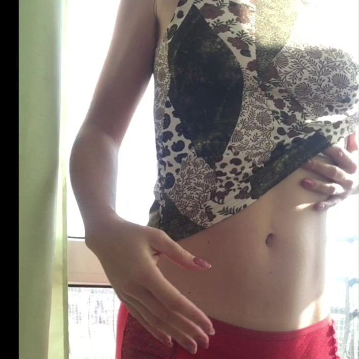 Risky Hairy Couple: Škádlení a svlékání před windem
