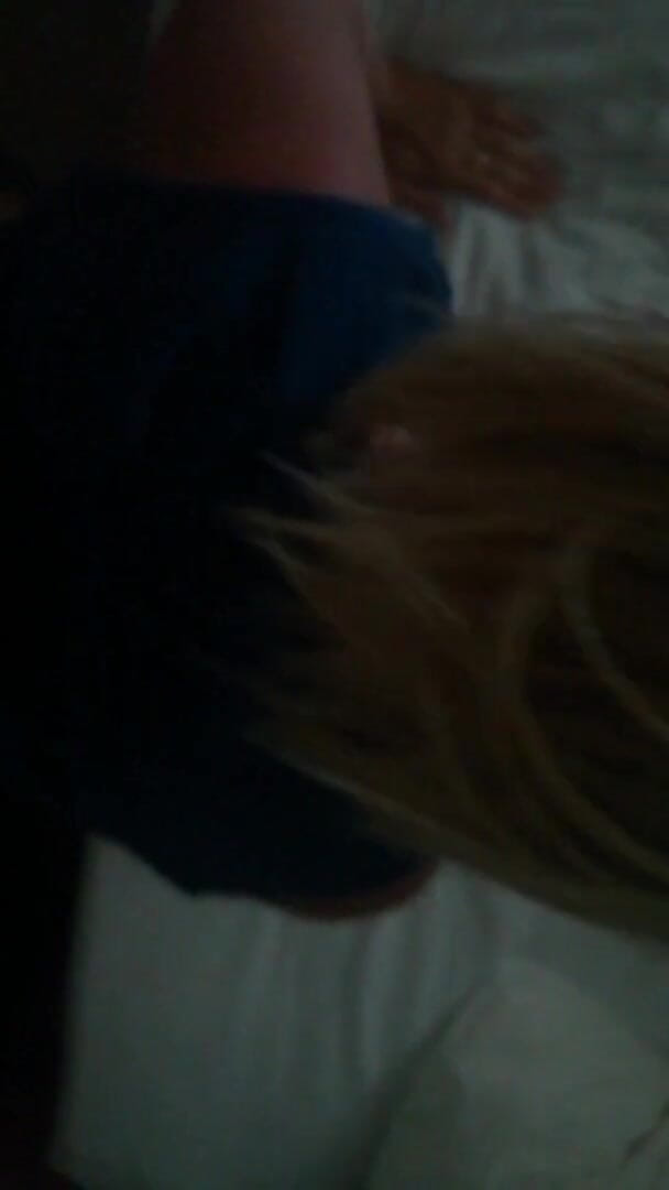Igor 8820: Amateur blonde gets loved in this homemade video