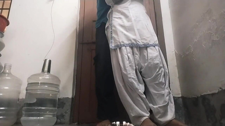 Nazima Khan: Pelajar Kolej India dan Guru