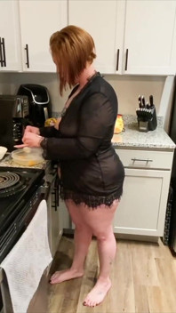 Buenos dias, se sirve desayuno