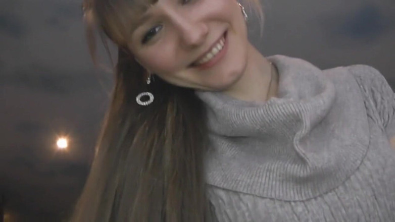Angel The Dreamgirl: in the restaurant
