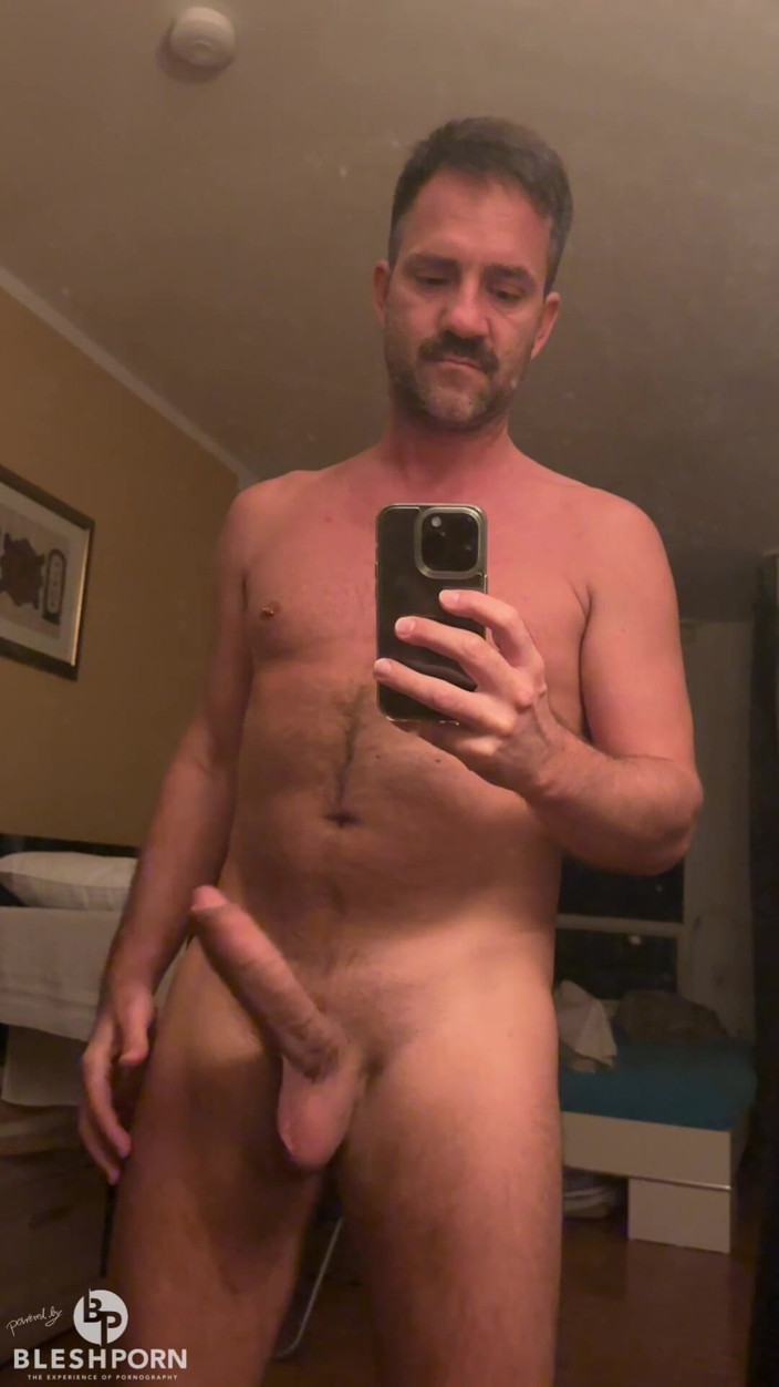 bleshporn: Jerking That Big Morning Wood Boner
