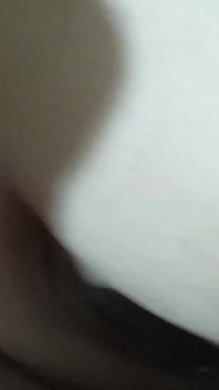 Memek adik tiri diam-diam dientot habis-habisan sampai dicrot di dalam