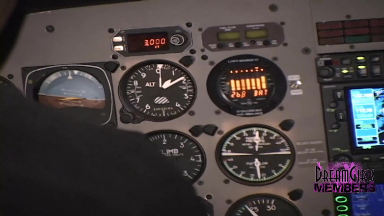 Dream Girls: Two Chicks Surprise The Pilot By Getting Naked