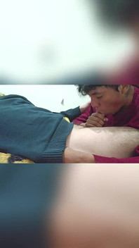 Гей зведений двоюрідний брат смокче мій гарячий член і отримує струмінь молока в рот