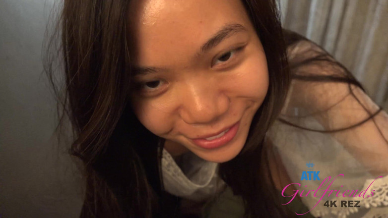 ATK Fans (Girlfriends): Vina Teases You with Her Toes and Gets You Nice...