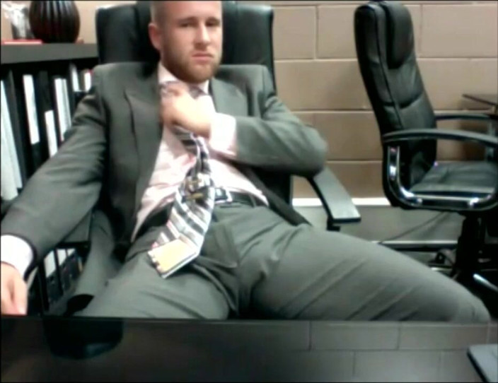 MenAtPlay: Ben Brown's Raw Webcam