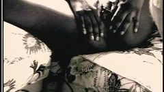 VOP Porno: Zwei sexy ebenholz-lesben befriedigen sich gegenseitig
