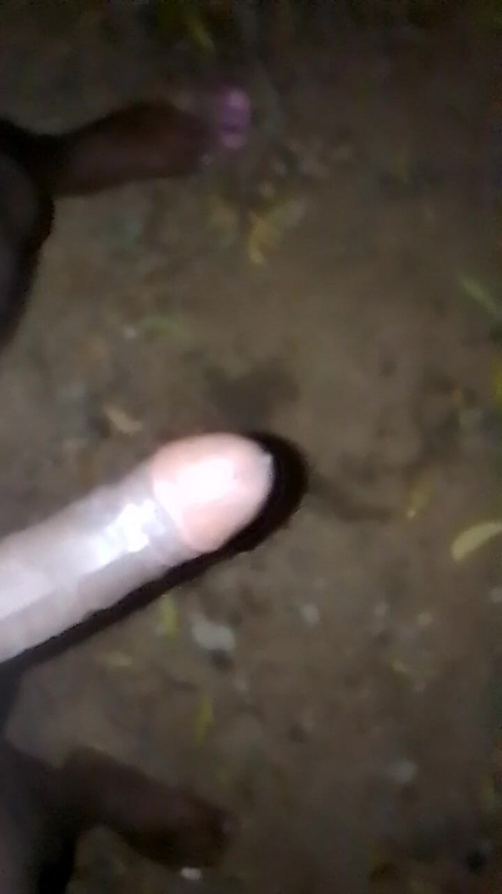 Janua294: 밤에 오줌 싸는 동안 쾌락을 느끼는 이웃의 여동생, 새로운 비디오