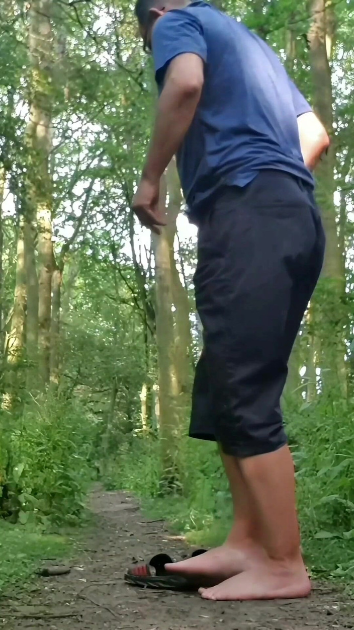 MaleModel: Fully Naked Walk in a Forest