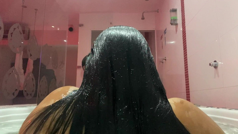 Yohamedi: Jakuzide üvey kız kardeşimi sikiyorum