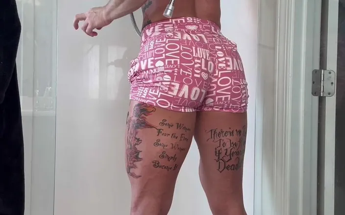 Simone Steele: Porozmawiajmy anal