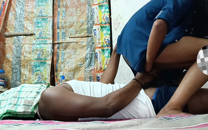 SanskariGirl1: 힌디어 오디오로 삼촌에게 따먹히는 버진 칼리지 소녀