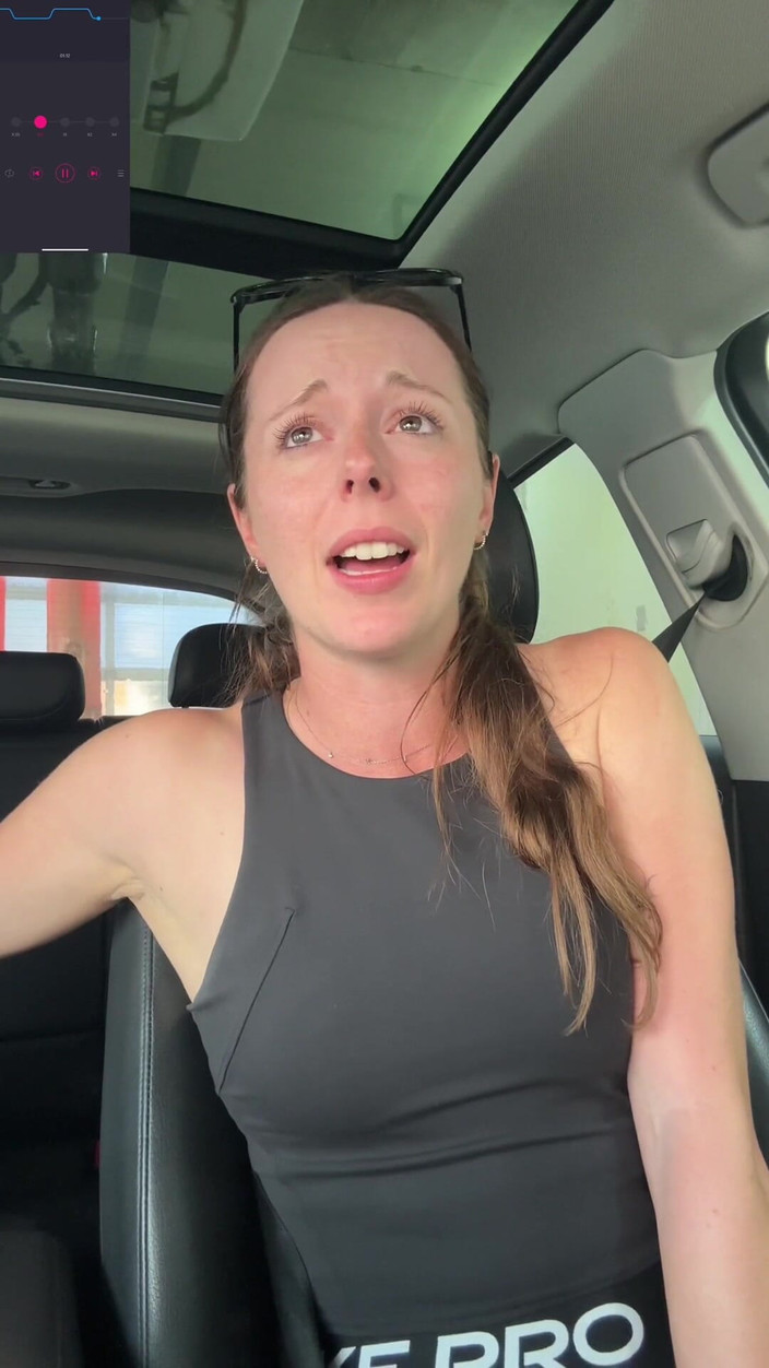 Nadia Foxx: 24 Minuti dei migliori orgasmi all'aperto nel 2024!