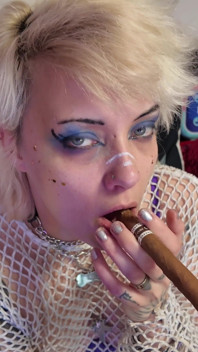 Sloppy Cigar Smoking Blowjob