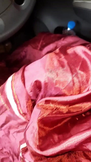 Naomisinka: Melancap pancutan mani memakai Satin Red Mukenah