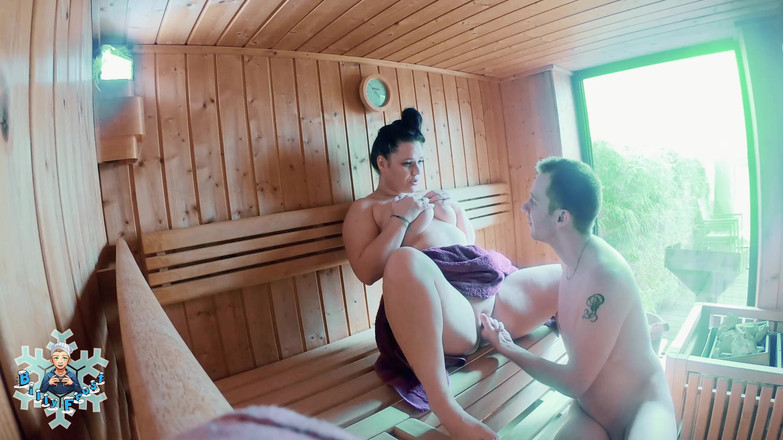 Billy Frost: Kongkek panas dan bertukar air mani di sauna