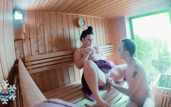 Billy Frost: Hete neukpartij en sperma ruilen in de sauna