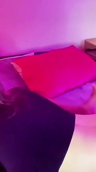 Haciéndole Retorcerse De Puro Placer - Chica TS Caliente