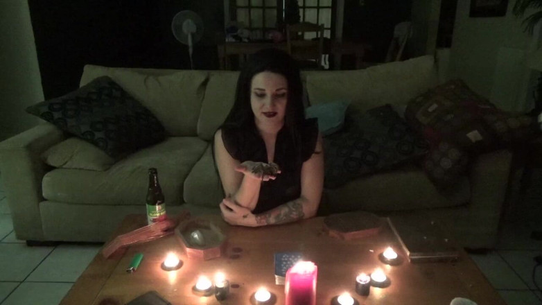 Goddess Vivian Leigh: Satanistyczny tarot mindfuck