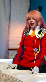 Rihanna black is a slutty anime girl who gets horny from sucking a lollipop