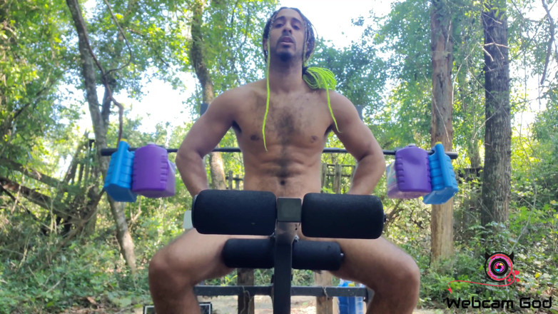 Arthur Eden aka Webcam God: Bench press &amp; dumbbells (4K)
