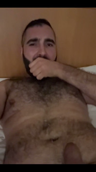 Who Gets Horny in Hotels?