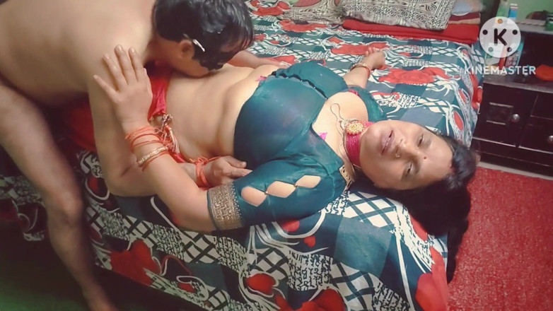Lustykajolbhabhi: Dragoste și sex cu fratele vitreg și sora vitregă