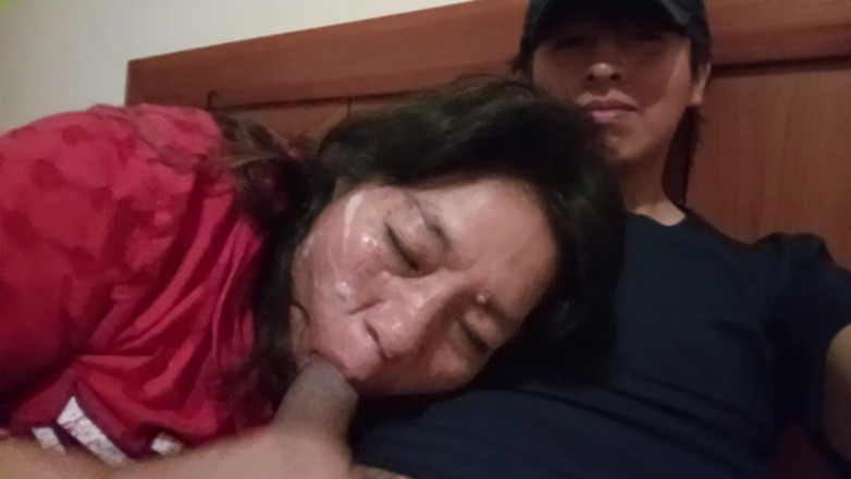 Moo DBOXXX: 成熟的克里斯蒂安犯了的罪，她对我上瘾了