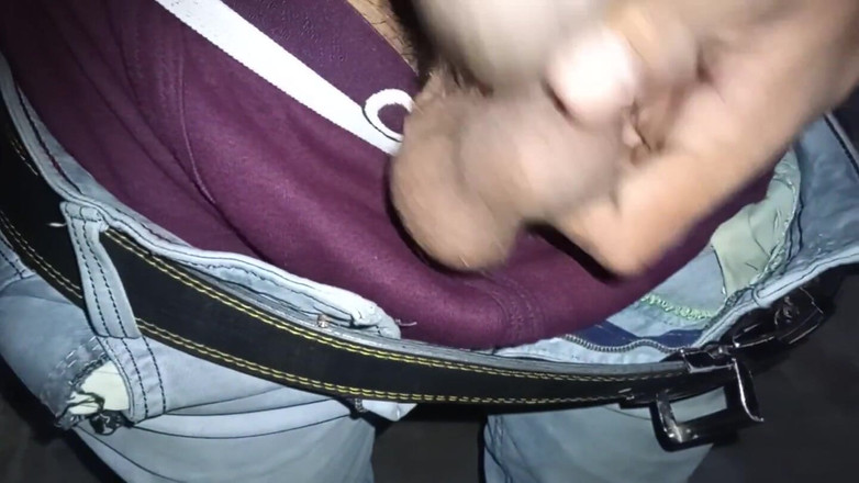 Om Kumar: Momind Video