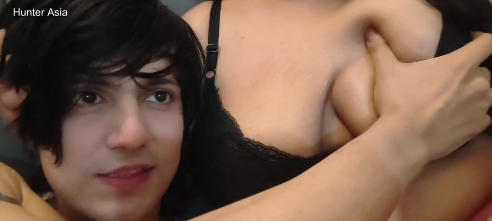 hunter Asia: Büyük Göğüsler Ve Küçük Göğüsler - 1