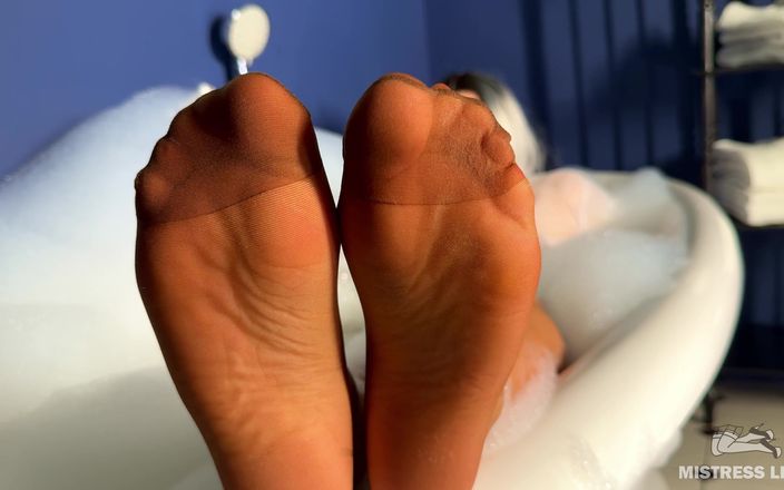 Mistress Legs: Goddess Takes a Bath in Tan Pantyhose and Teases You...