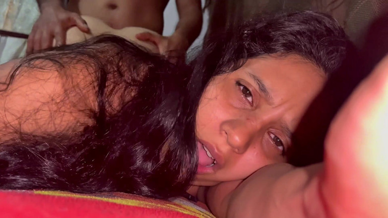 Gilversexy: Bu üniversiteli kız lezzetli sikişiyor ve sert sikiliyor