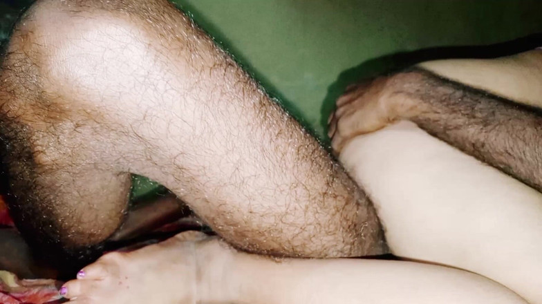 Treblsex: Quando o marido não está em casa, a cunhada é do...