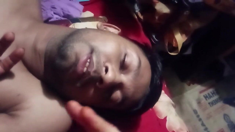 Desivideo: Bangladeshi linda namorada