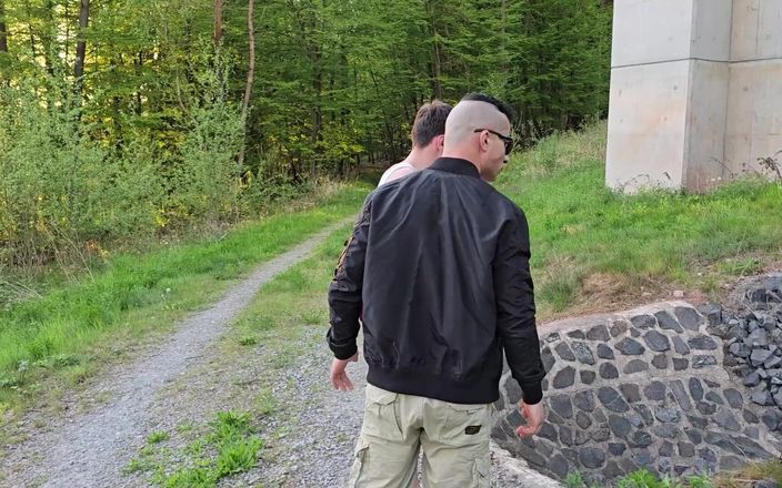 boyzxy212: Bez siodełka pieprzyć maraton z moją gejową suką - 6 ładunków spermy głęboko...